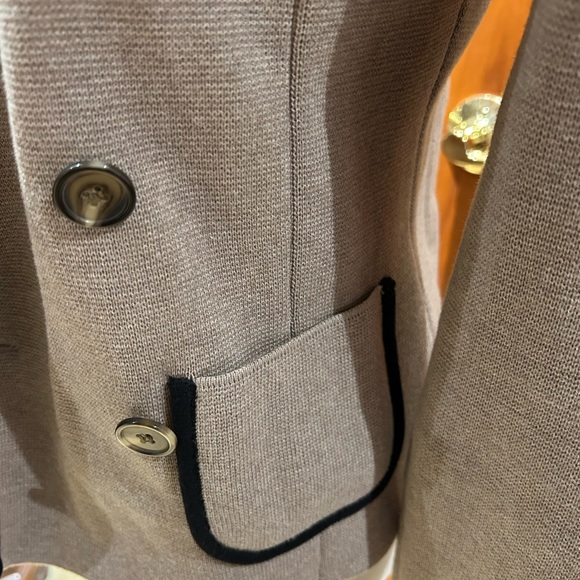 Tan Knit Blazer - Picture 4 of 8